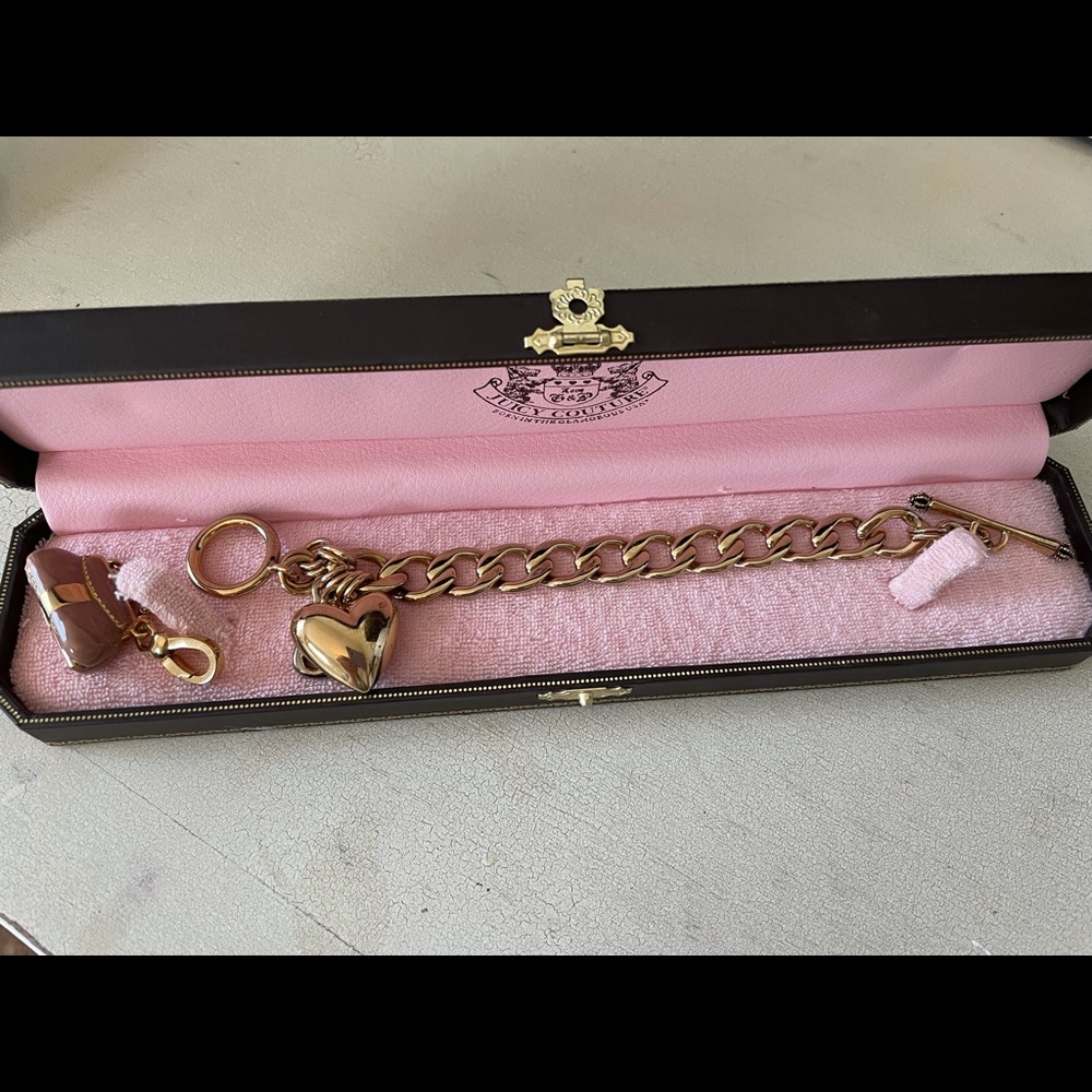 Juicy Couture Gold Toggle charm bracelet